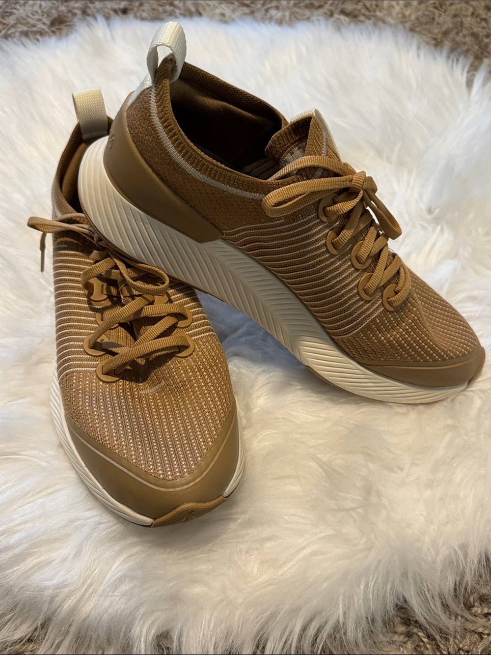 allbirds Women's Tree Glider Sneakers Tan size 10 - Picture 11 of 11